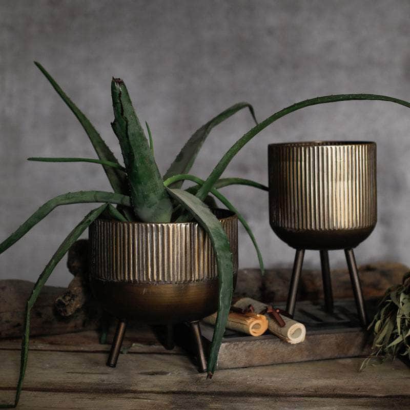 American Industrial Metal Flower Pot – One Tree Hydroponics